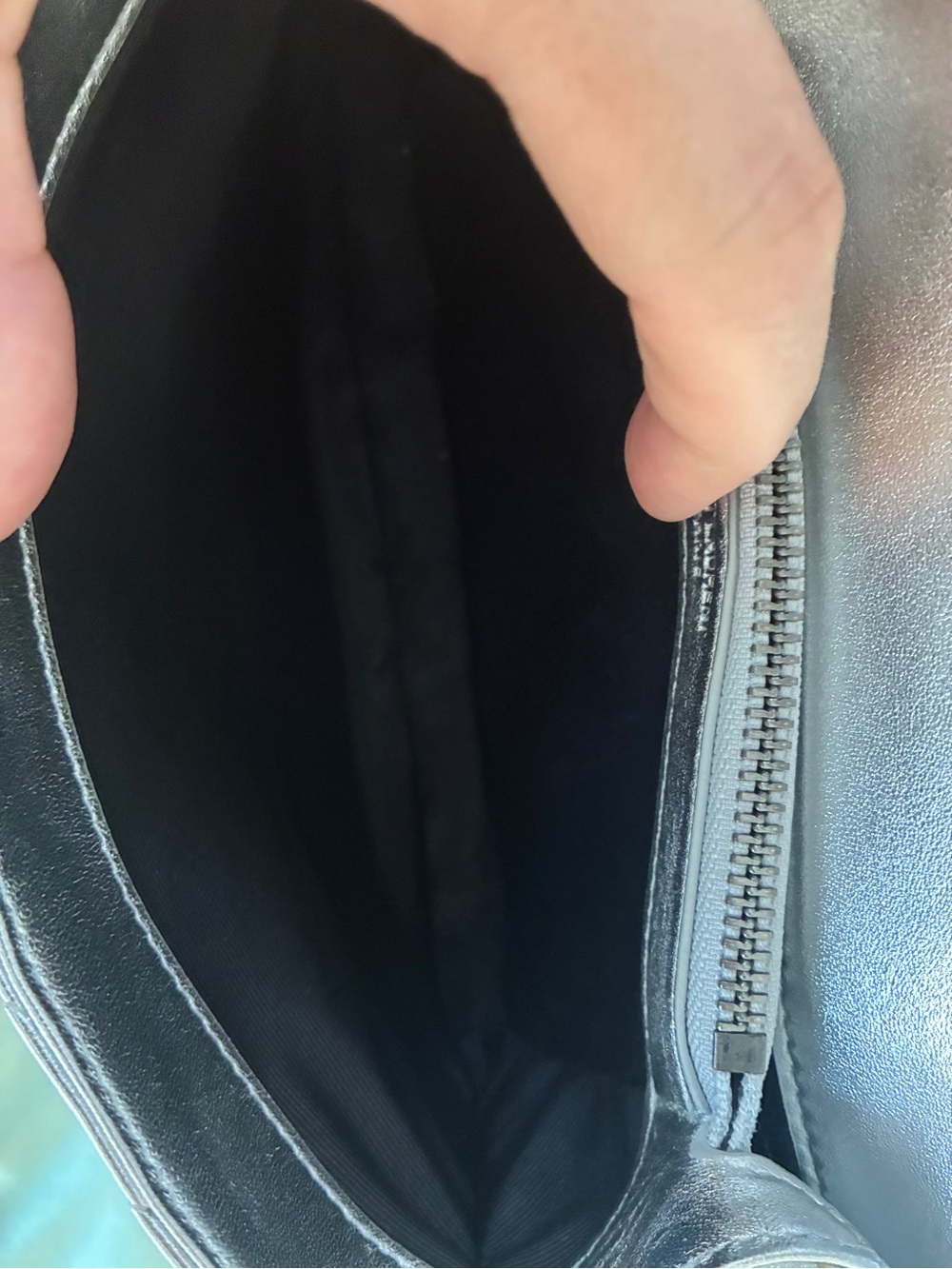 Saint Laurent Metallic Silver Chevron Crossbody Bag - Picture 11 of 11